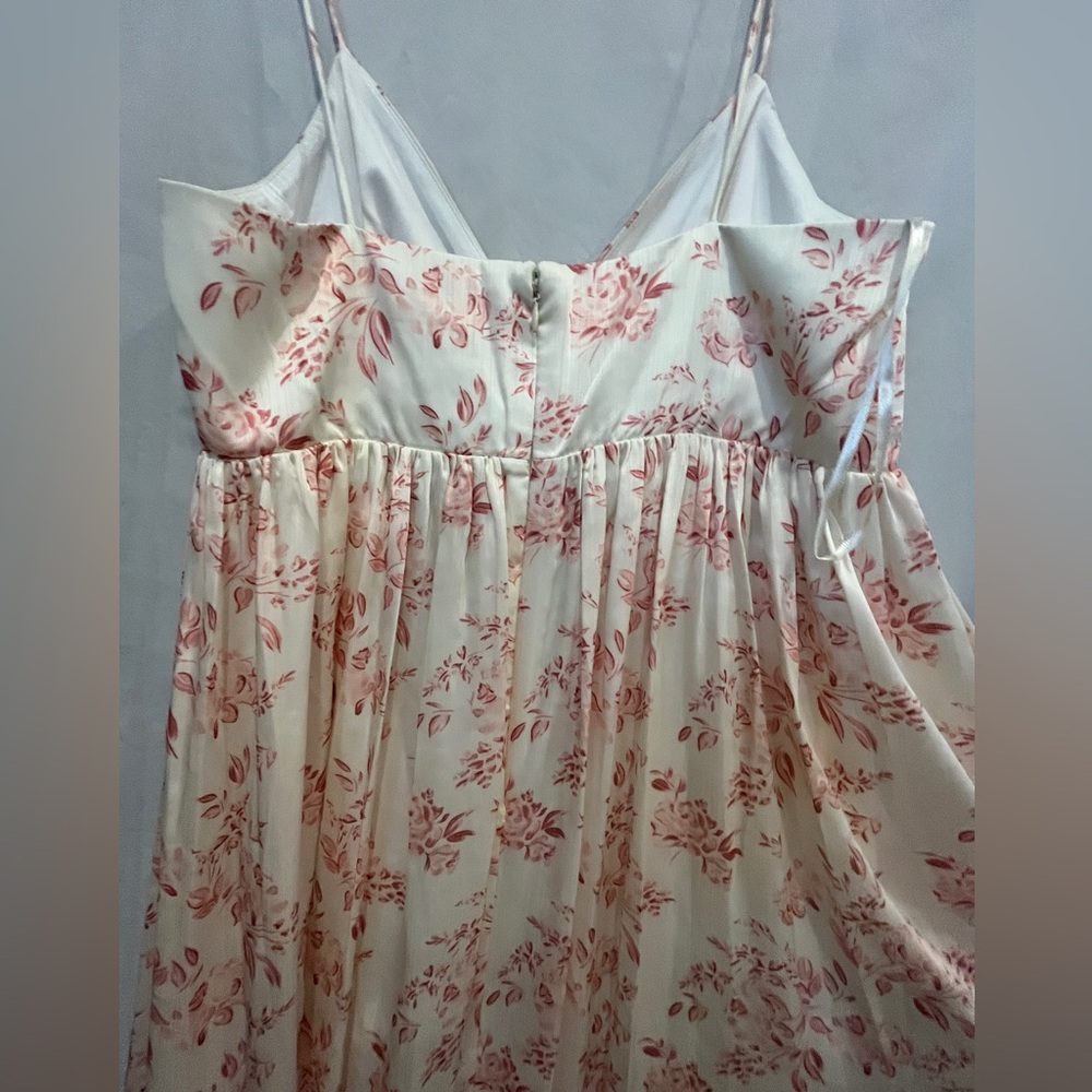 NWT | SACHIN & BABI Jessica Floral Gown | Size 10 - Picture 5 of 8
